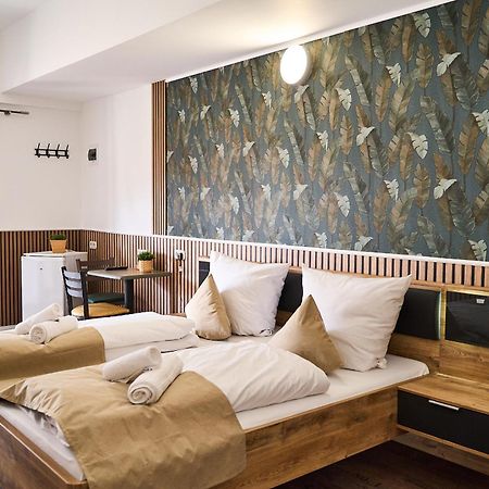 פינברג Hotel Maximo מראה חיצוני תמונה