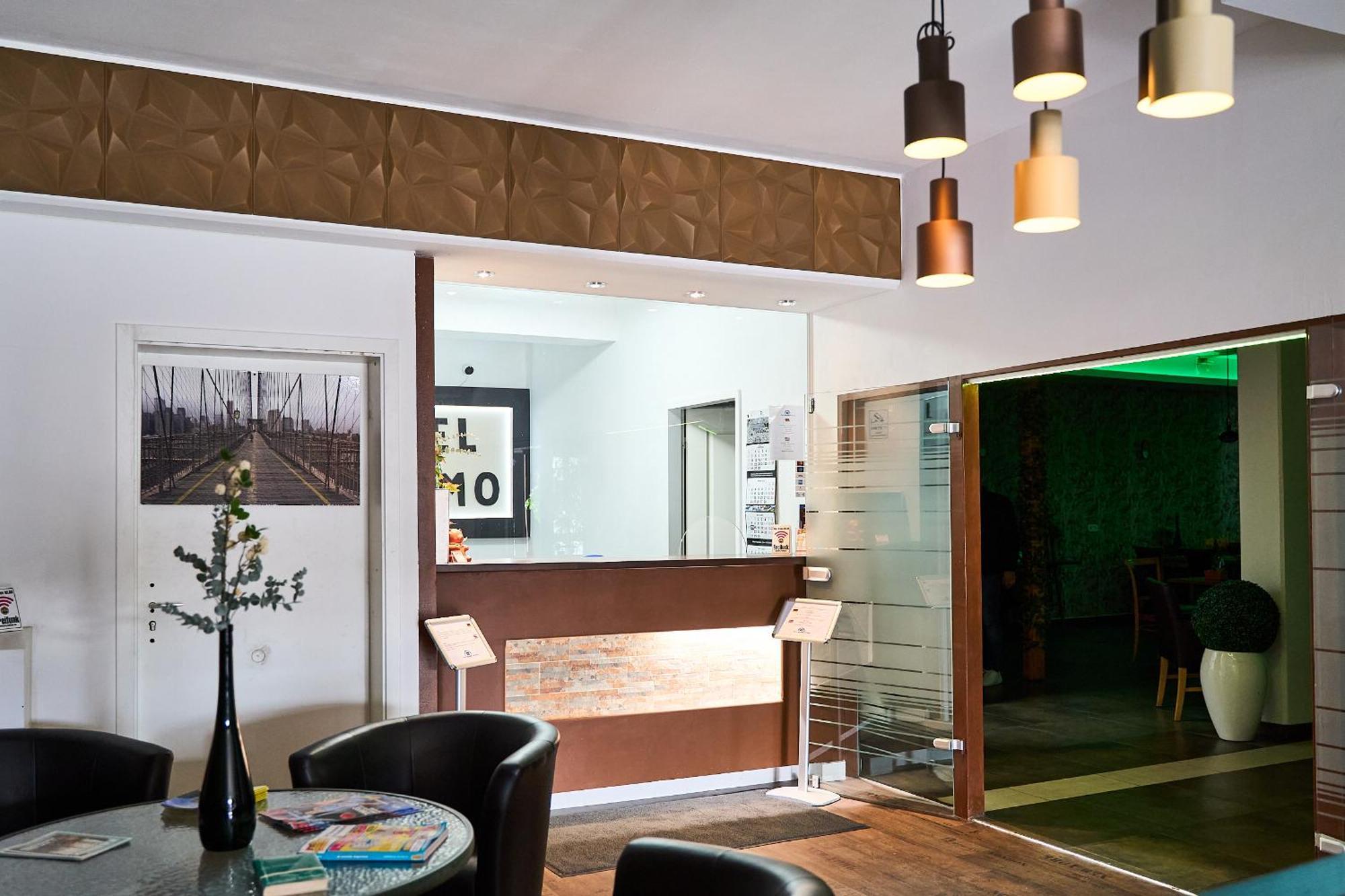 פינברג Hotel Maximo מראה חיצוני תמונה