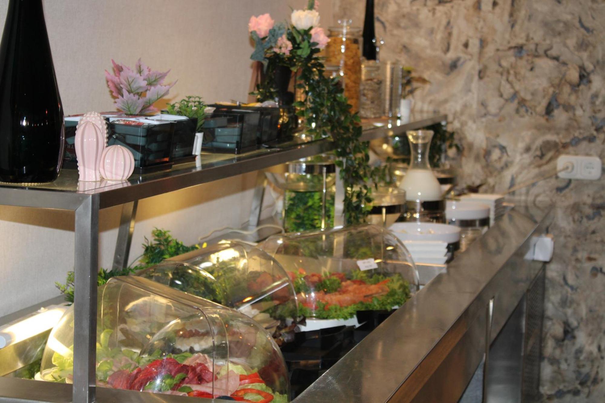 פינברג Hotel Maximo מראה חיצוני תמונה
