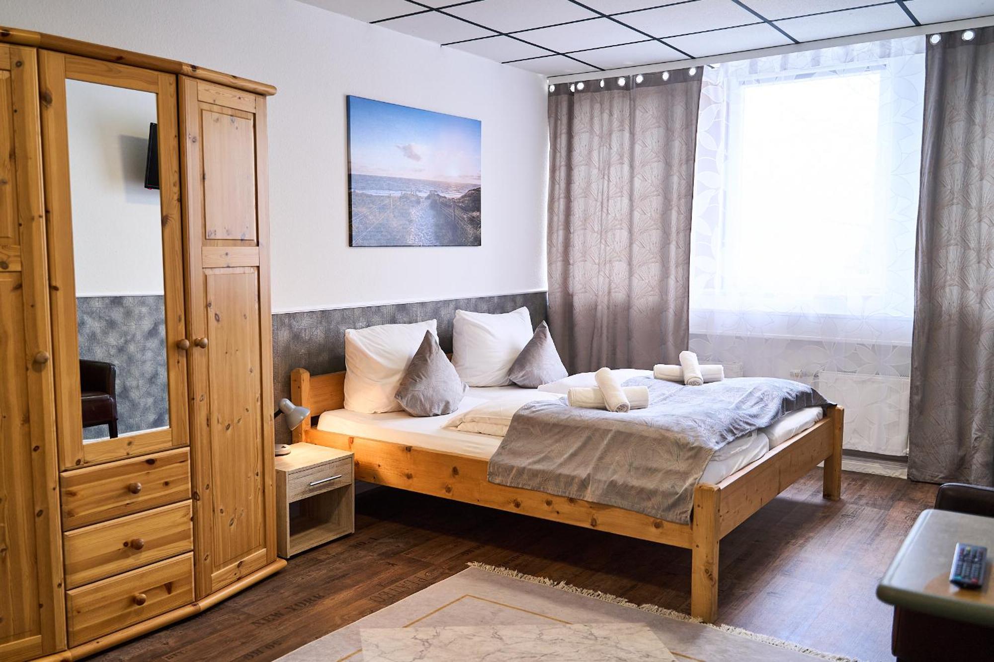 פינברג Hotel Maximo מראה חיצוני תמונה