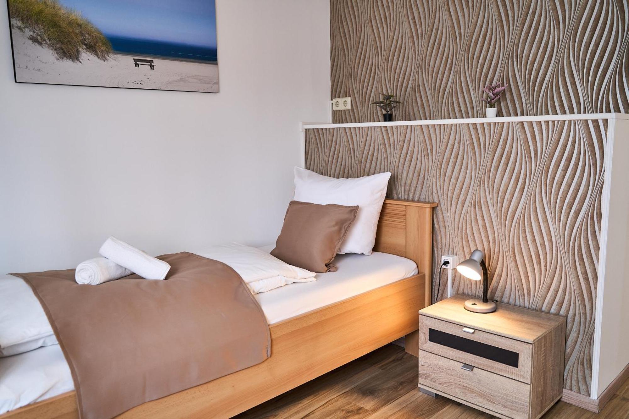 פינברג Hotel Maximo מראה חיצוני תמונה