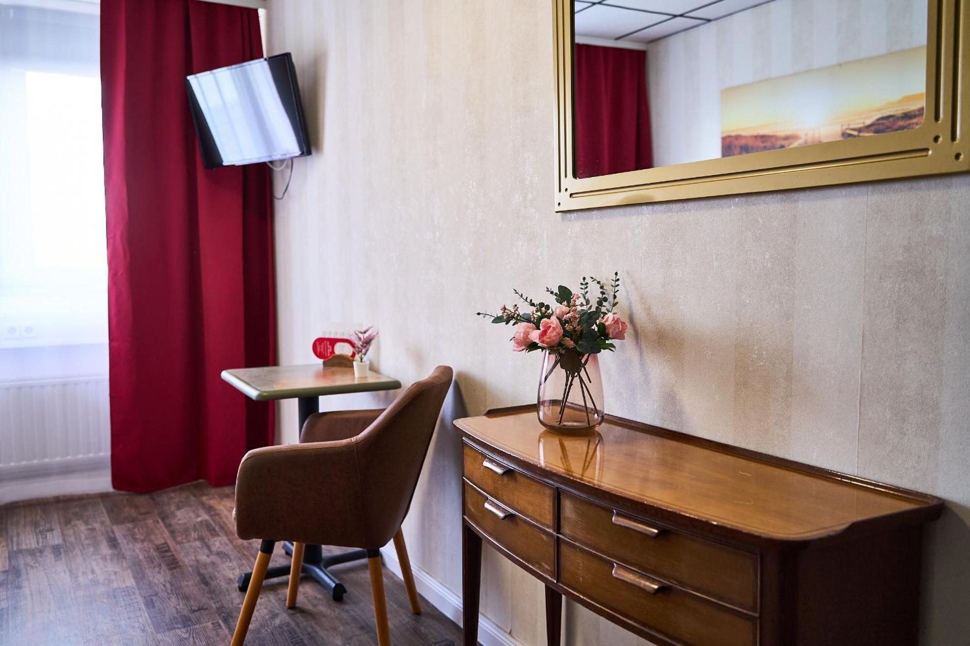 פינברג Hotel Maximo מראה חיצוני תמונה